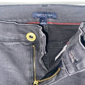 Tommy Hilfiger size 6 dark grey jeans